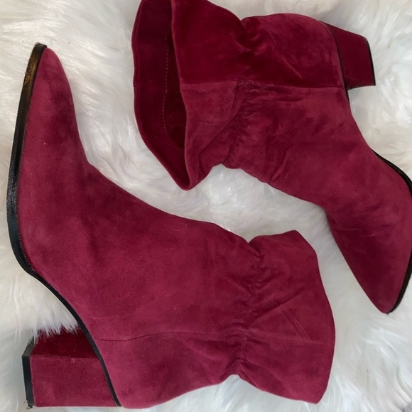 Sole Society Wine Suede Scrunch Booties Size 8.5 - Picture 2 of 9